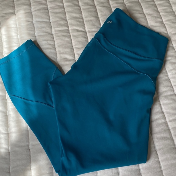 lululemon athletica Blue Leggings - Picture 2 of 5